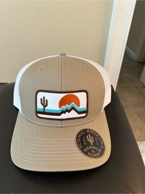 Arizona  Southwest Patch Trucker SnapBack Hat with Sun and Cactus NWT